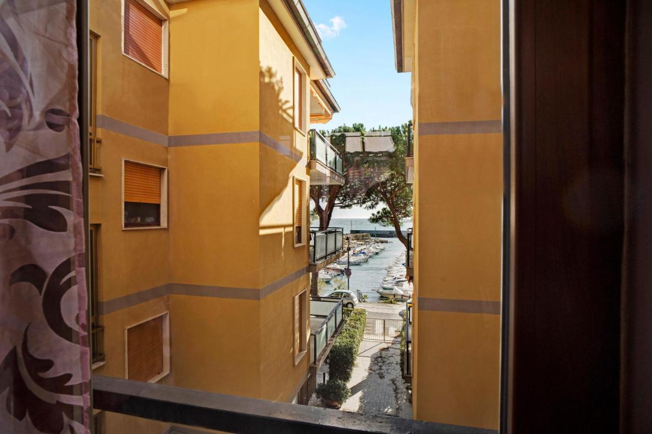 Casa Laura Elena Apartman San Bartolomeo al Mare Kültér fotó
