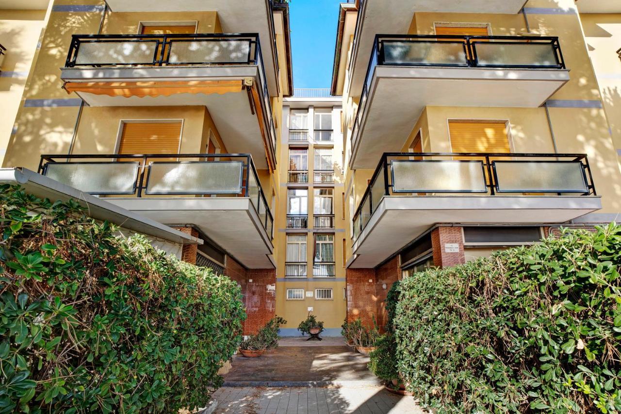 Casa Laura Elena Apartman San Bartolomeo al Mare Kültér fotó
