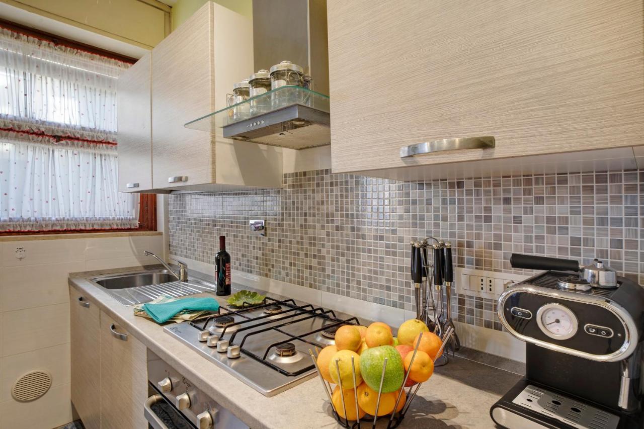 Casa Laura Elena Apartman San Bartolomeo al Mare Kültér fotó