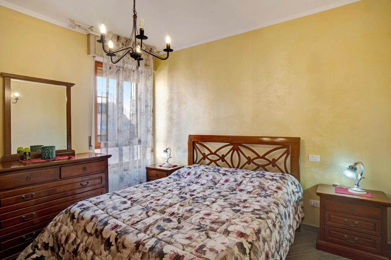Casa Laura Elena Apartman San Bartolomeo al Mare Kültér fotó
